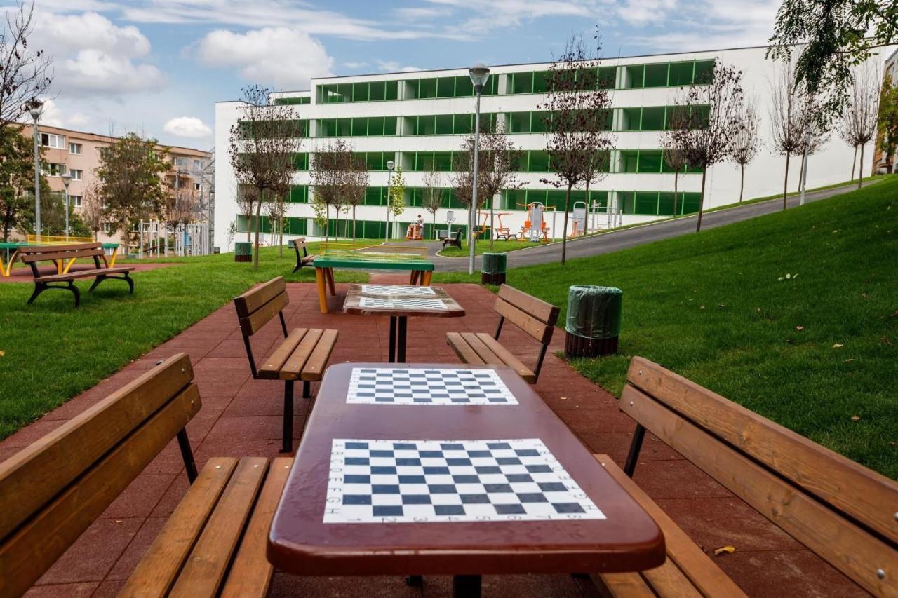 Igi White Flat With Free Private Parking Apartamento Cluj-Napoca Exterior foto